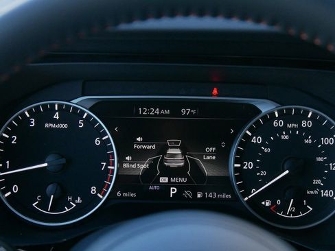 Used 2024 Nissan Pathfinder Rock Creek image 16