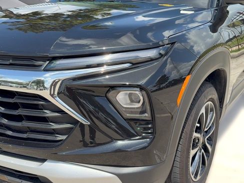 Certified 2024 Chevrolet TrailBlazer LT w/ Driver Confidence Package FWD image 12