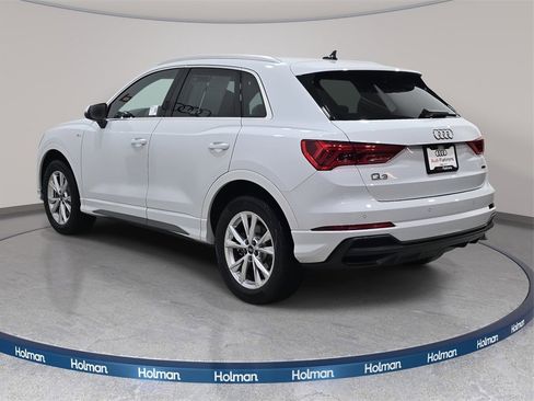 Certified 2025 Audi Q3 2.0T Premium Plus w/ Premium Plus Package image 8