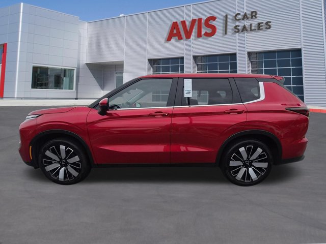 Used 2025 Mitsubishi Outlander SE AWD/4WD image 8