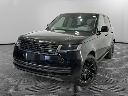 New 2025 Land Rover Range Rover SE