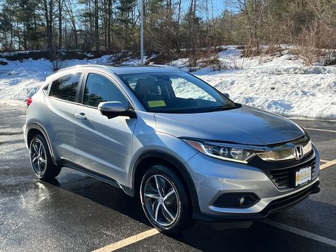 Used 2021 Honda HR-V EX image 7
