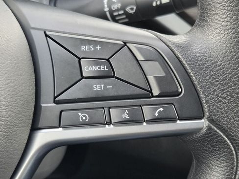 Used 2025 Nissan Altima 2.5 SV FWD image 22
