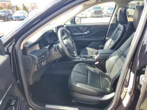 Used 2023 Lincoln Corsair Reserve w/ Equipment Group 201A image 12