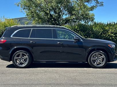 New 2026 Mercedes-Benz GLS 450 4MATIC