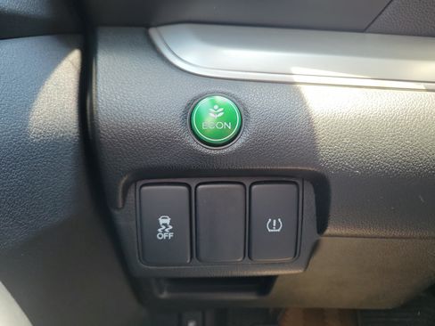 Used 2016 Honda CR-V LX image 26