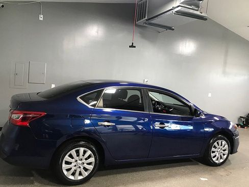 Used 2017 Nissan Sentra S FWD image 3