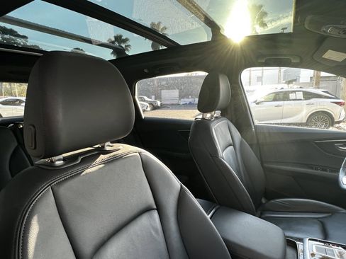 Used 2020 Audi Q7 3.0T Premium w/ Convenience Package image 46