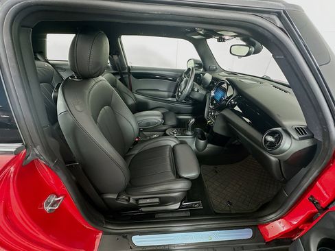 Used 2022 MINI Cooper SE image 27