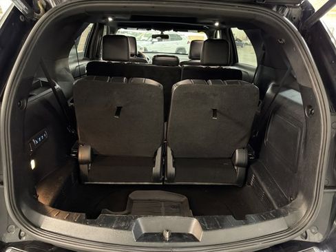 Used 2018 Ford Explorer Limited AWD/4WD image 12