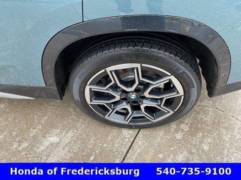 Used 2025 BMW X1 xDrive28i w/ Premium Package AWD/4WD image 11