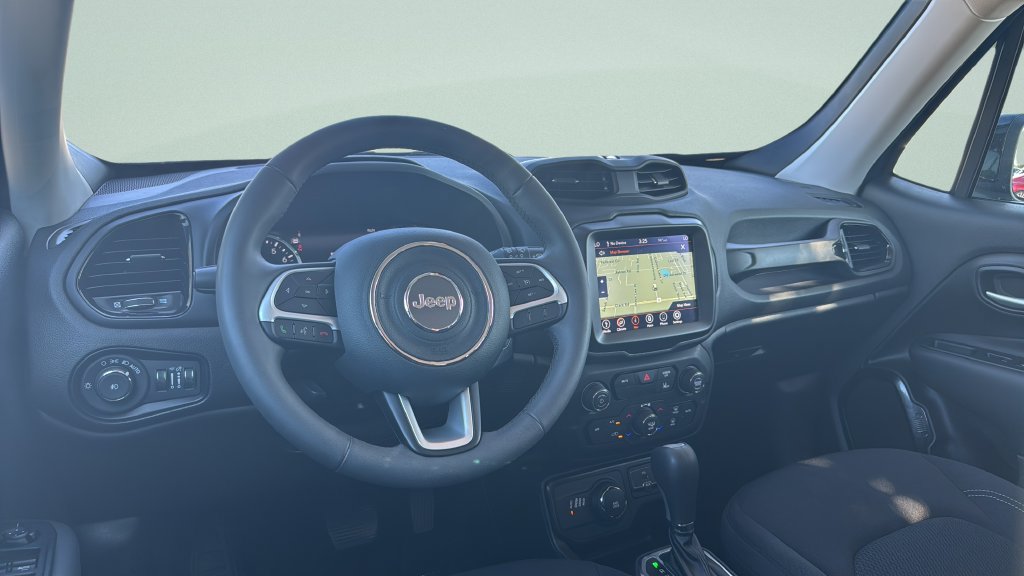 Used 2023 Jeep Renegade Altitude AWD/4WD image 32