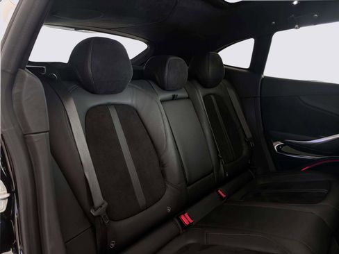 Used 2024 Aston Martin DBX image 45