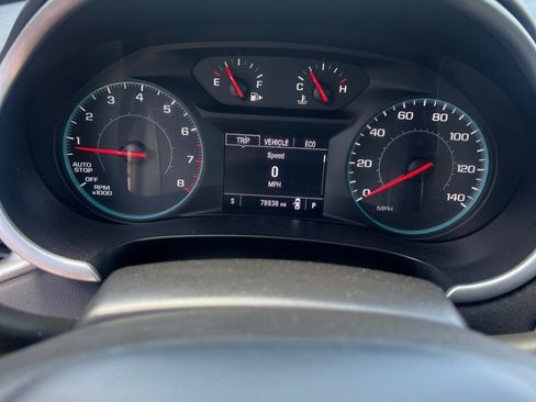 Used 2022 Chevrolet Malibu LT FWD image 29