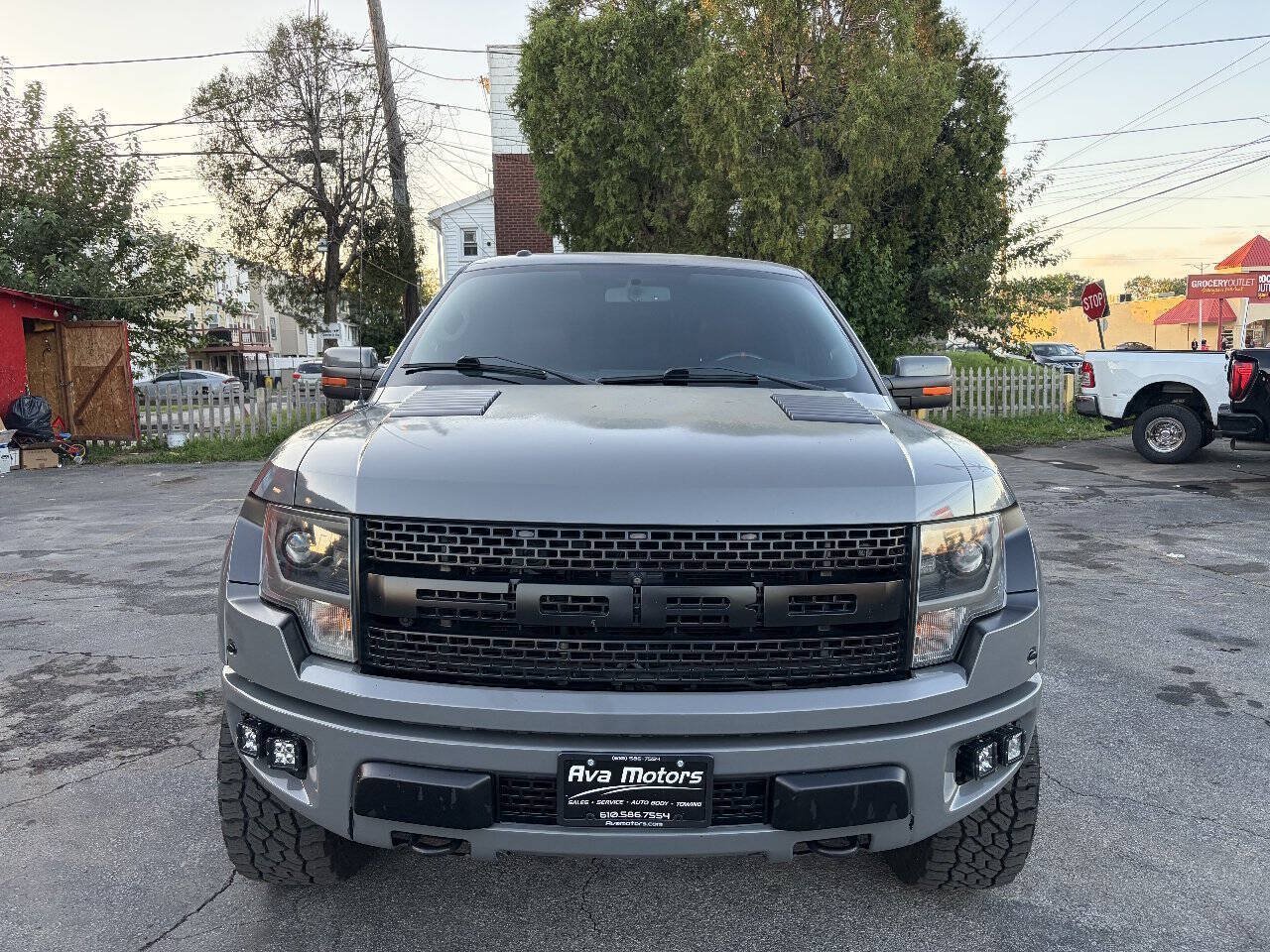 Used 2014 Ford F150 Raptor w/ Equipment Group 801A Luxury AWD/4WD image 3