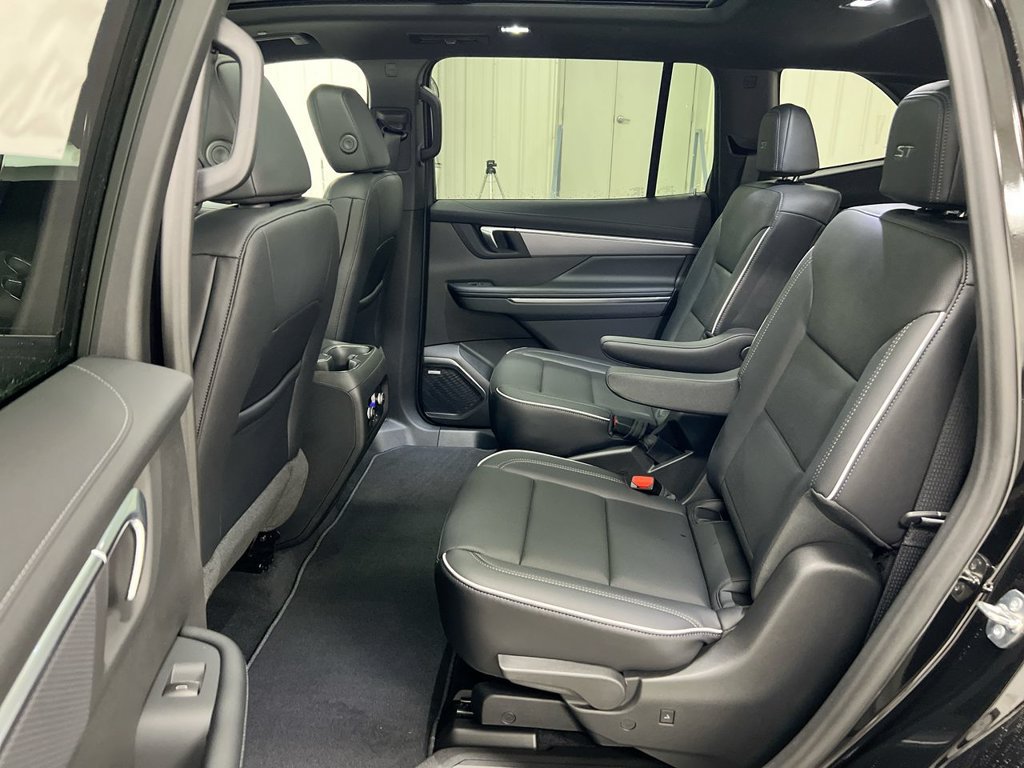 New 2027 Buick Enclave Sport Touring w/ Power Package AWD/4WD image 24