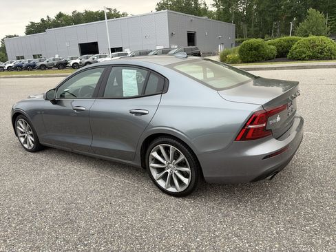 Used 2020 Volvo S60 T5 Momentum w/ Protection Package FWD image 7
