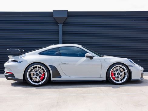 Certified 2024 Porsche 911 GT3 image 8