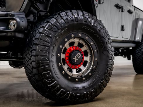 Used 2020 Jeep Gladiator Rubicon AWD/4WD image 23