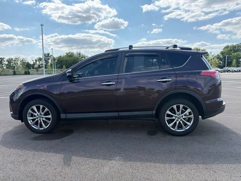 Used 2018 Toyota RAV4 Limited AWD/4WD image 13