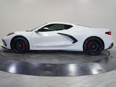 Used 2024 Chevrolet Corvette Stingray Preferred Cpe w/ LPO, Roadside Safety Package RWD image 4