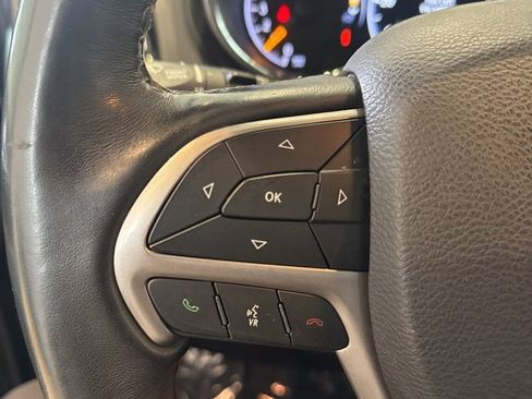 Used 2019 Ford Fusion SE image 42