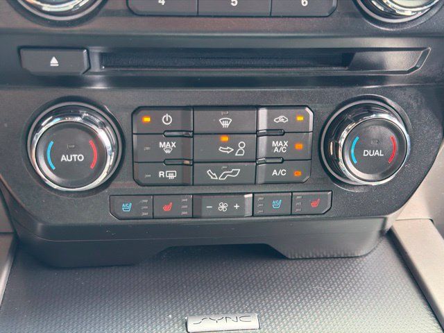 Used 2016 Ford F150 Lariat RWD image 31