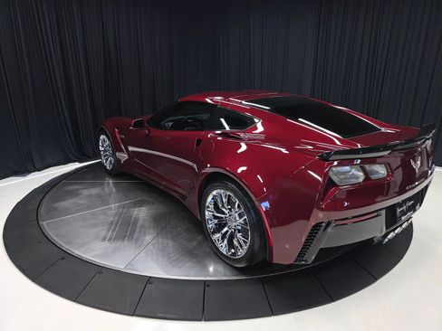 Used 2018 Chevrolet Corvette Z06 w/ Battery Protection Package RWD image 12