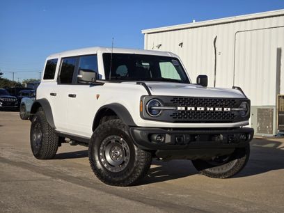 New 2025 Ford Bronco Badlands