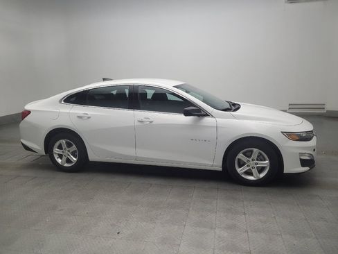 Used 2024 Chevrolet Malibu LS FWD image 11