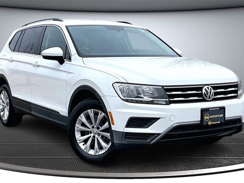 Used 2019 Volkswagen Tiguan SE image 1