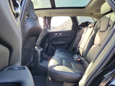 Certified 2024 Volvo XC60 T8 Ultimate w/ Protection Package Premier image 16