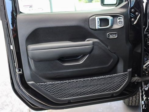 New 2026 Jeep Wrangler Unlimited Sport AWD/4WD image 22
