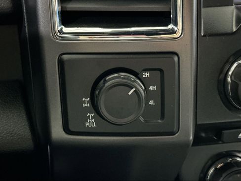 Used 2015 Ford F150 XLT w/ Equipment Group 302A Luxury image 27