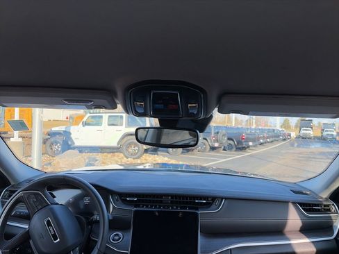 Used 2023 Jeep Grand Cherokee L Limited image 19