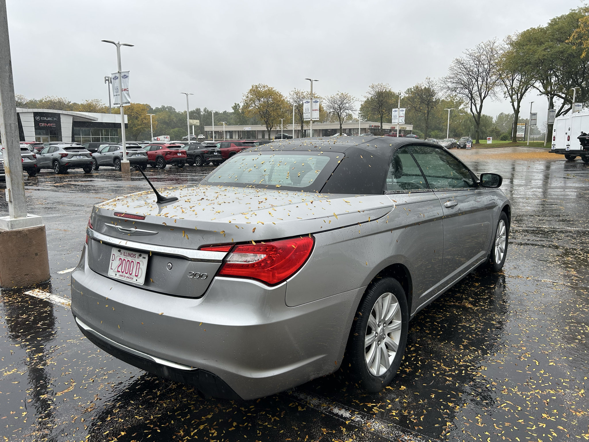 Used 2014 Chrysler 200 Touring w/ Cold Weather Group FWD image 7