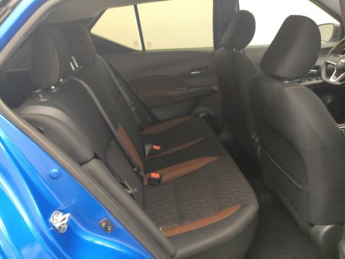 Used 2021 Nissan Kicks SR FWD image 19