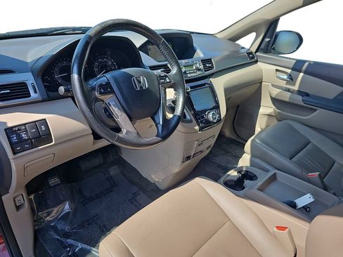 Used 2016 Honda Odyssey Touring Elite image 16