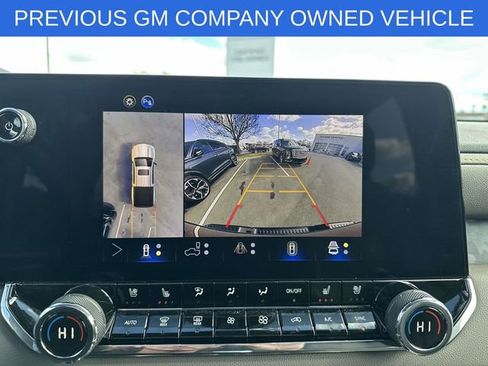 Used 2026 Chevrolet Colorado ZR2 w/ Technology Package AWD/4WD image 31