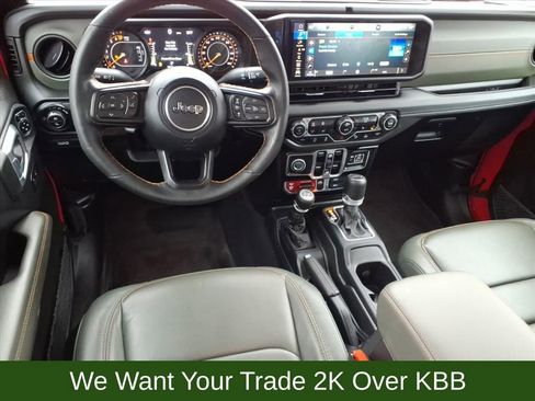 Used 2024 Jeep Gladiator Mojave image 13