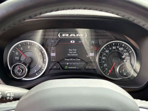 Used 2023 RAM 1500 Laramie AWD/4WD image 10