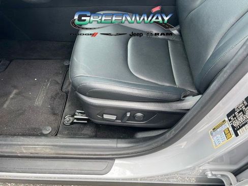Used 2023 Kia Sportage SX FWD image 8
