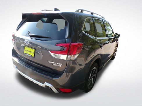 Used 2023 Subaru Forester Touring w/ Popular Package #2 AWD/4WD image 6