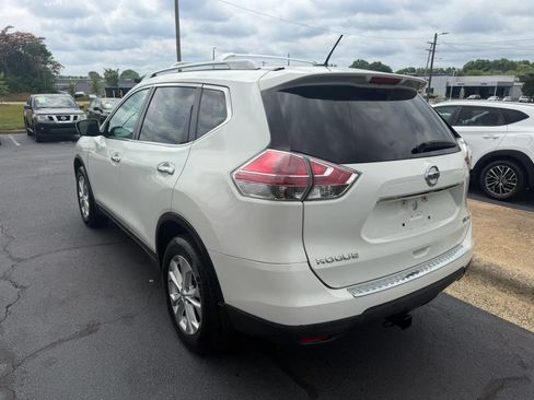 Used 2015 Nissan Rogue SV AWD/4WD image 6