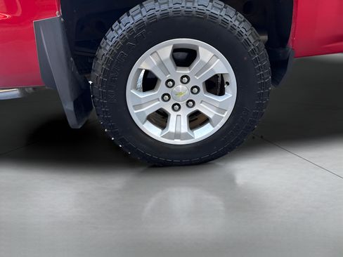 Used 2018 Chevrolet Silverado 1500 LT w/ All Star Edition AWD/4WD image 15