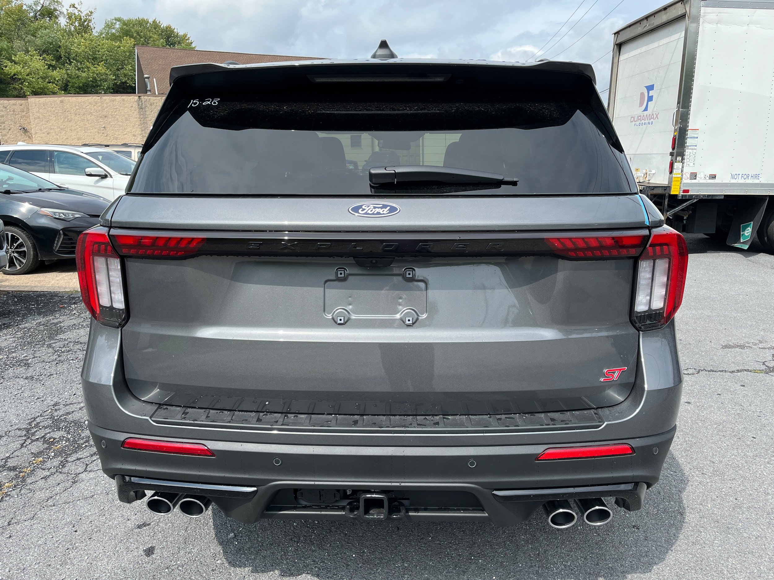 New 2027 Ford Explorer ST AWD/4WD image 9