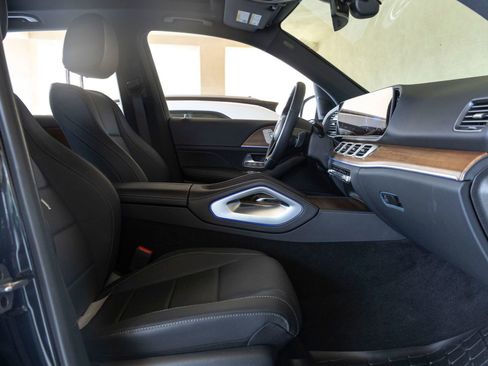 Used 2025 Mercedes-Benz GLE 350 4MATIC image 28
