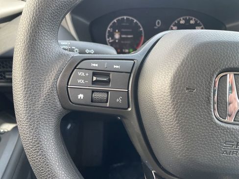 New 2026 Honda HR-V LX image 25