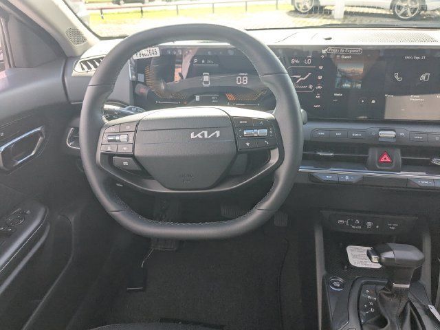 New 2026 Kia K4 EX FWD image 15