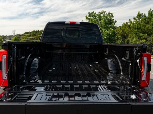 Used 2026 Ford F250 Platinum AWD/4WD image 15